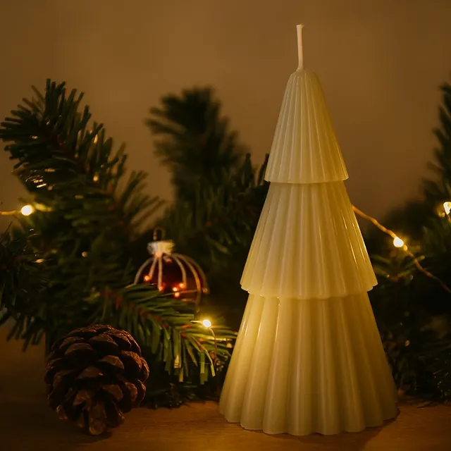 Weihnachtsbaum auswählen: Größe, Standort, Stil